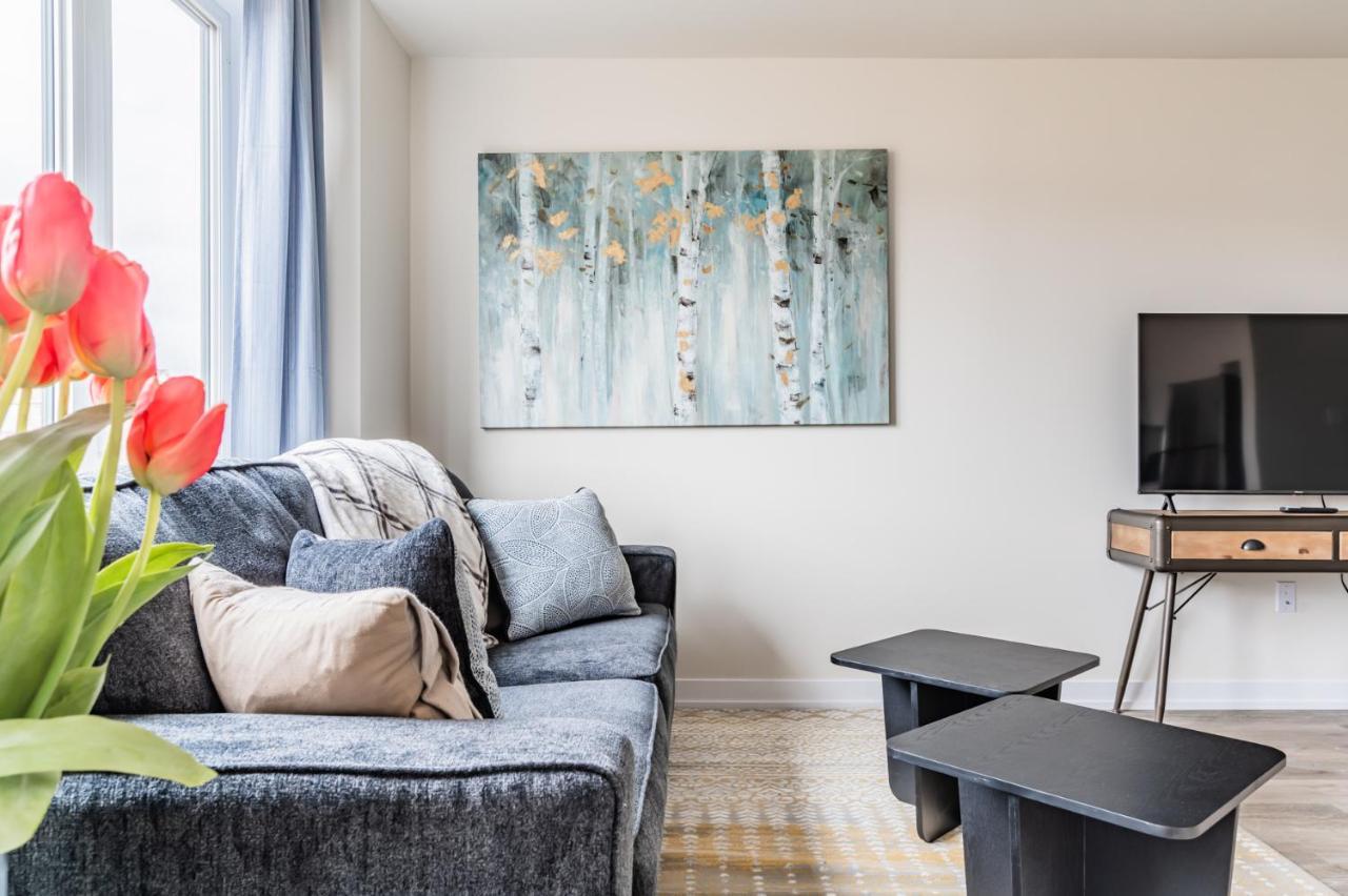 Luxury Townhouse Close To Fairview Casino In Niagara Falls Villa Luaran gambar