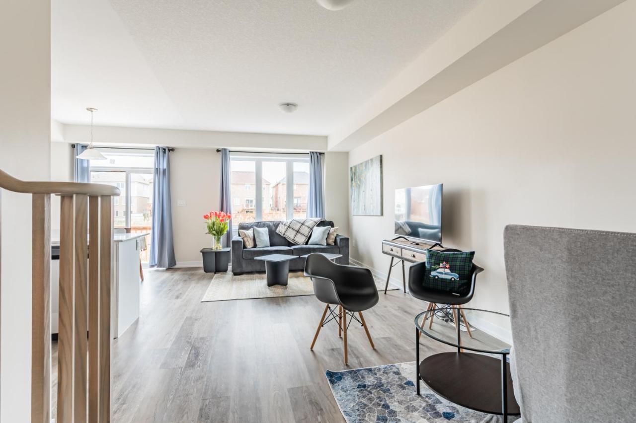 Luxury Townhouse Close To Fairview Casino In Niagara Falls Villa Luaran gambar