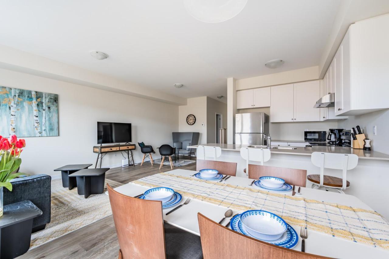 Luxury Townhouse Close To Fairview Casino In Niagara Falls Villa Luaran gambar