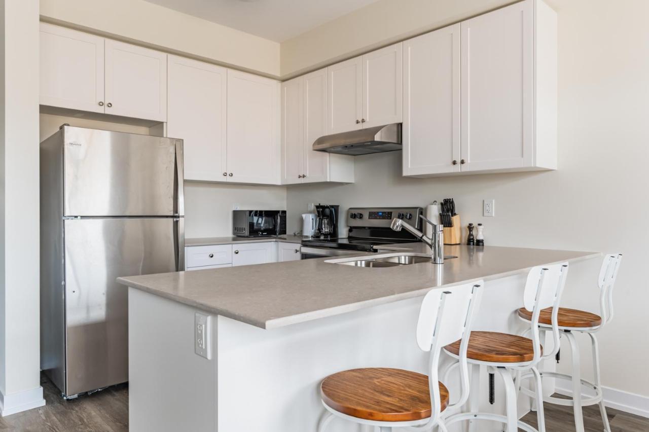 Luxury Townhouse Close To Fairview Casino In Niagara Falls Villa Luaran gambar