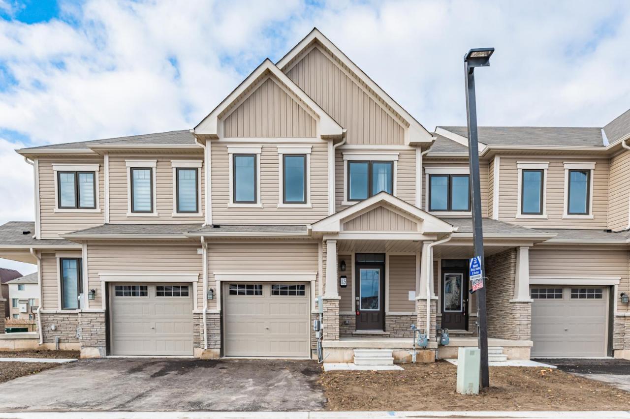 Luxury Townhouse Close To Fairview Casino In Niagara Falls Villa Luaran gambar