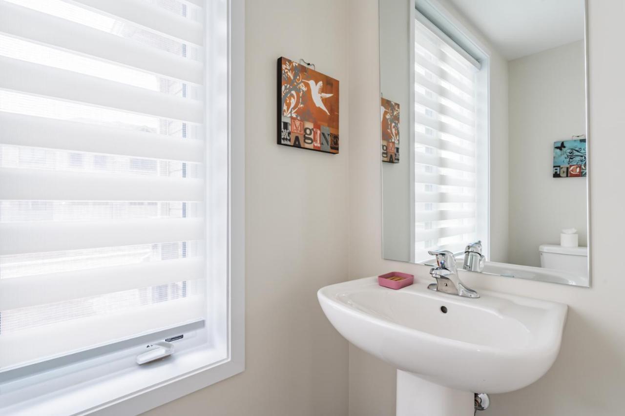 Luxury Townhouse Close To Fairview Casino In Niagara Falls Villa Luaran gambar
