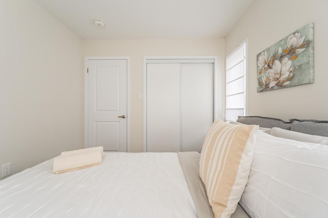 Luxury Townhouse Close To Fairview Casino In Niagara Falls Villa Luaran gambar