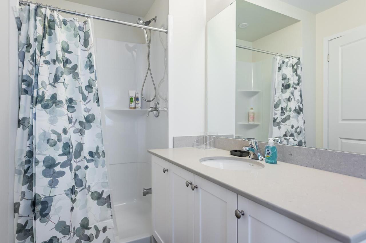 Luxury Townhouse Close To Fairview Casino In Niagara Falls Villa Luaran gambar
