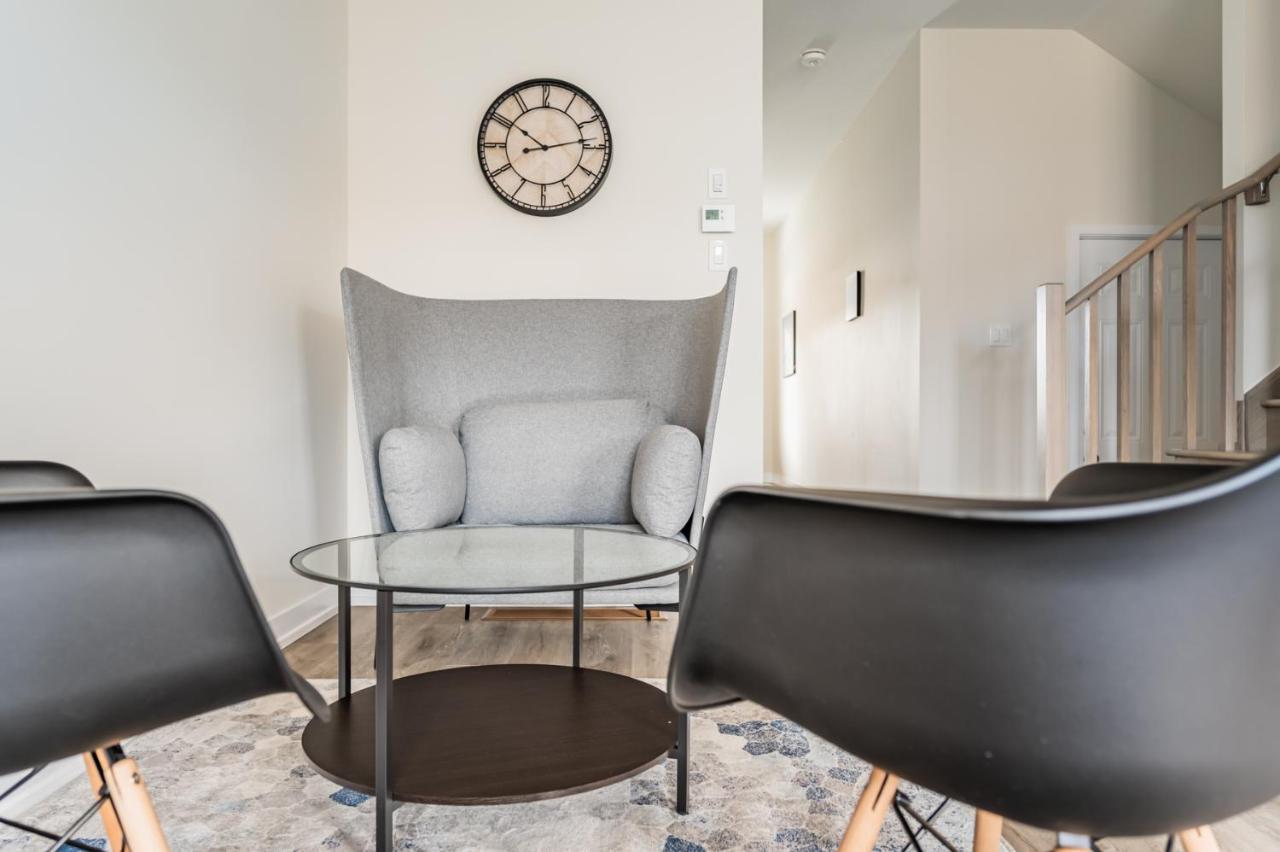 Luxury Townhouse Close To Fairview Casino In Niagara Falls Villa Luaran gambar