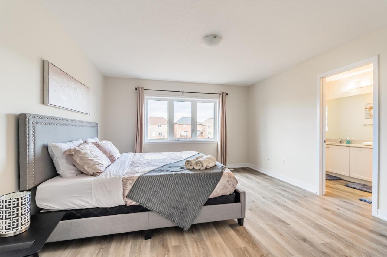 Luxury Townhouse Close To Fairview Casino In Niagara Falls Villa Luaran gambar