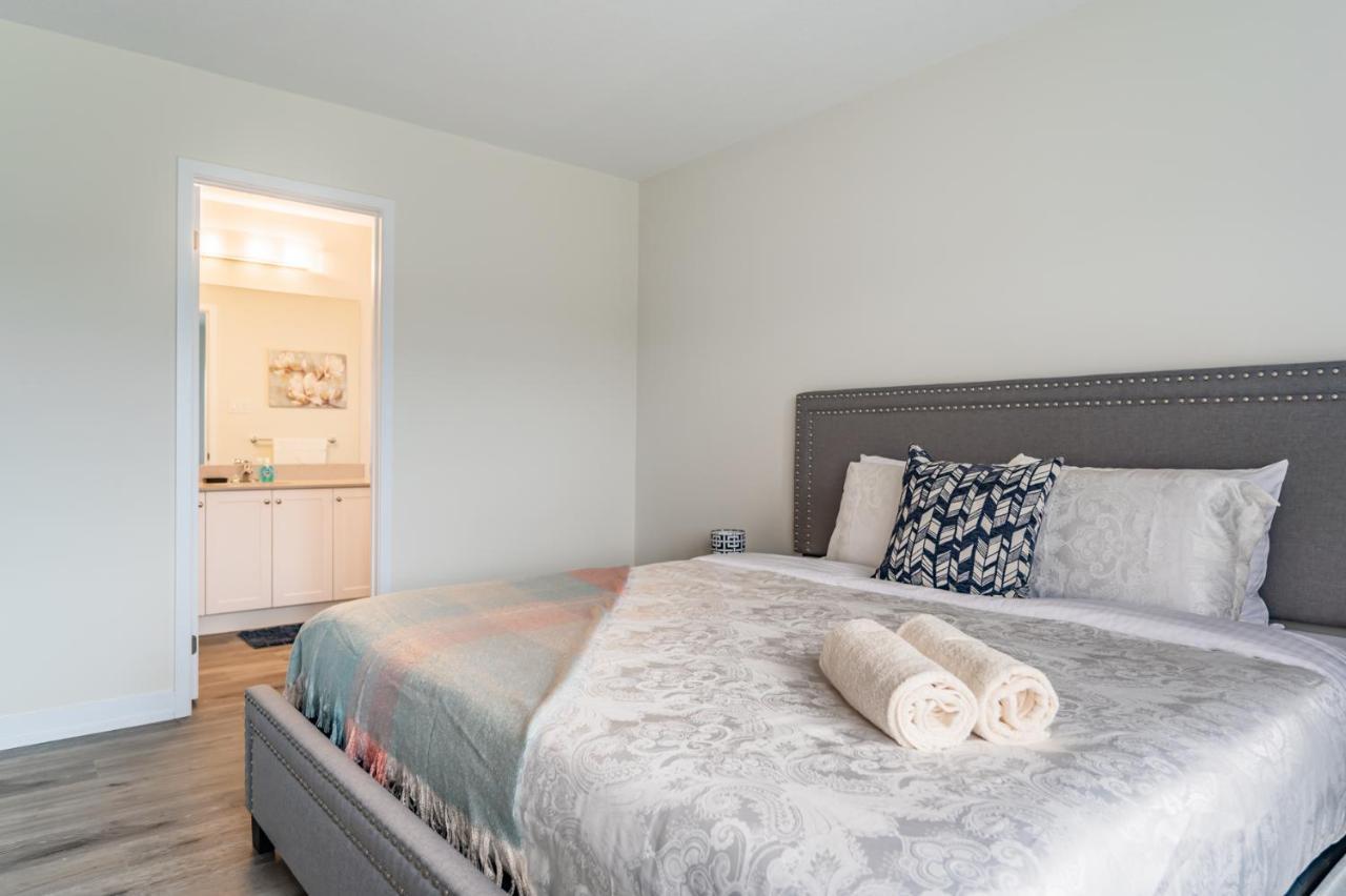 Luxury Townhouse Close To Fairview Casino In Niagara Falls Villa Luaran gambar