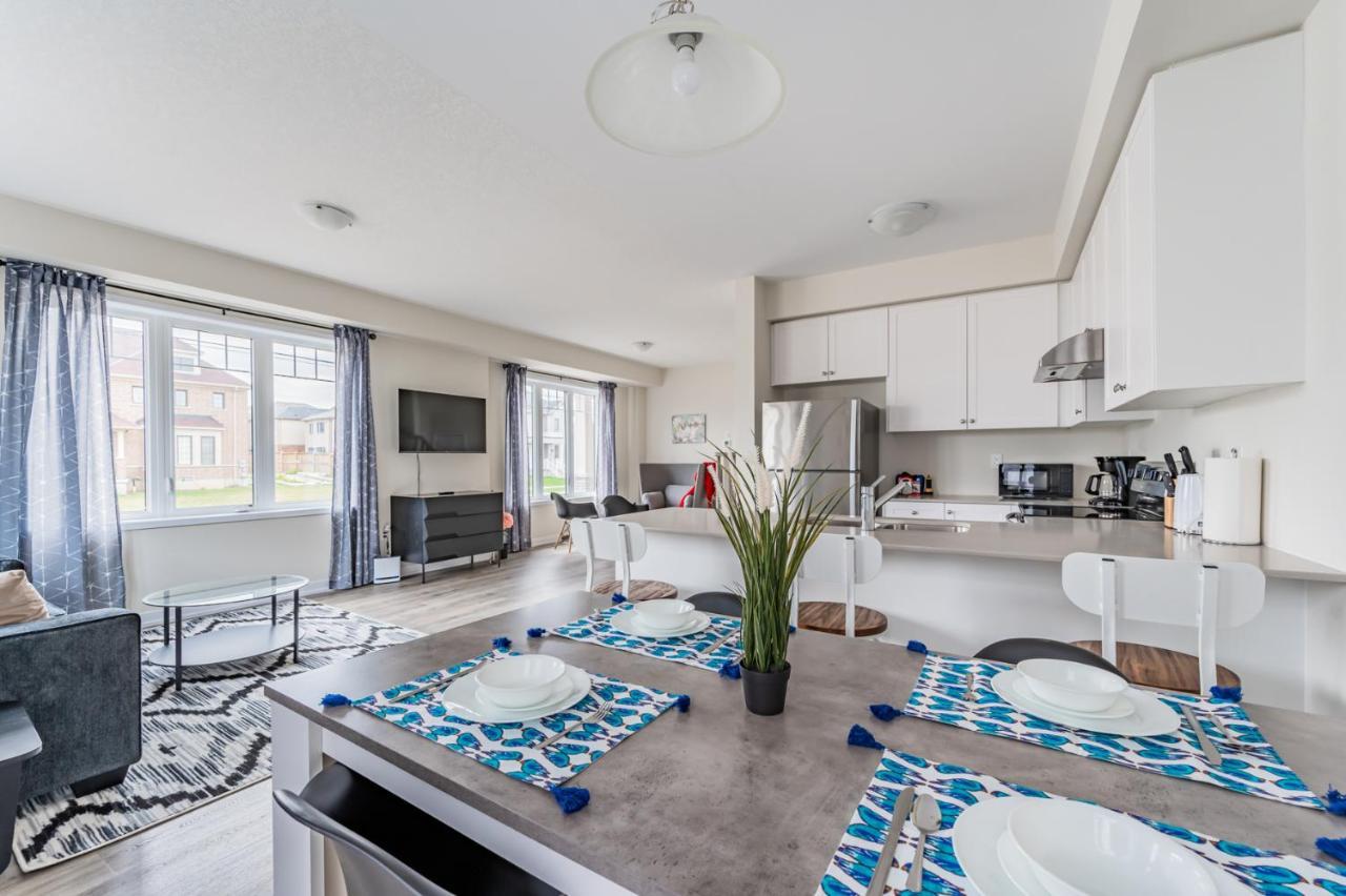 Luxury Townhouse Close To Fairview Casino In Niagara Falls Villa Luaran gambar