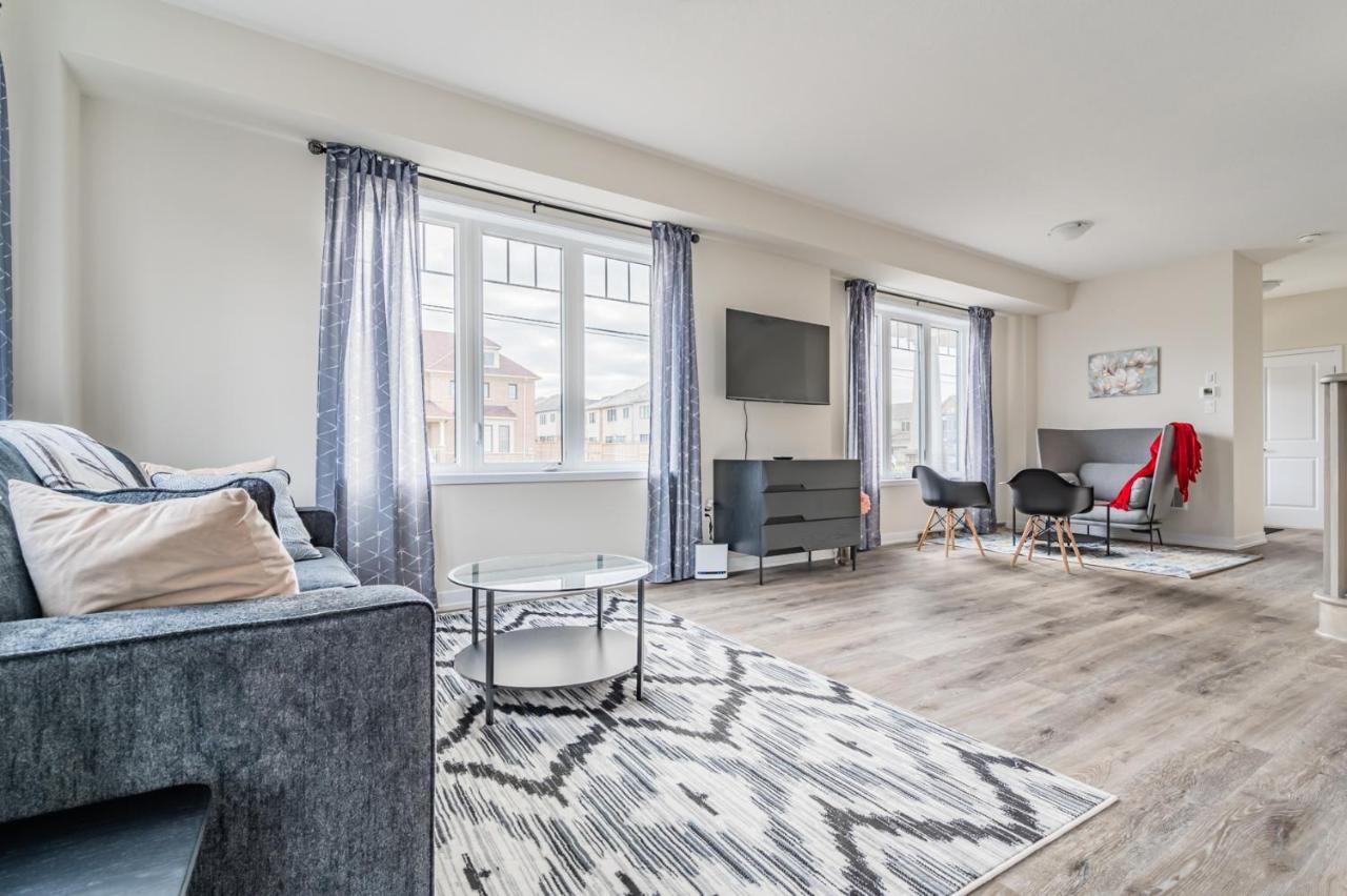 Luxury Townhouse Close To Fairview Casino In Niagara Falls Villa Luaran gambar